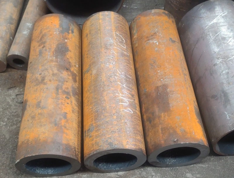 云梦20CrMo无缝钢管切割